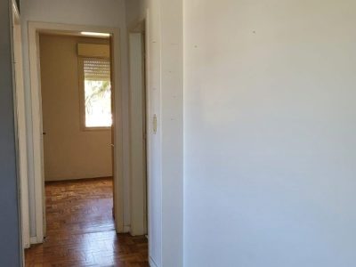 Apartamento à venda com 71m², 2 quartos, 1 vaga no bairro Cristal em Porto Alegre - Foto 3