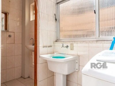 Apartamento à venda com 86m², 3 quartos, 1 vaga no bairro Centro Histórico em Porto Alegre - Foto 14