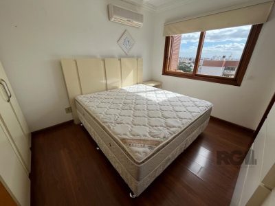 Cobertura à venda com 165m², 3 quartos, 2 suítes, 2 vagas no bairro Higienópolis em Porto Alegre - Foto 9