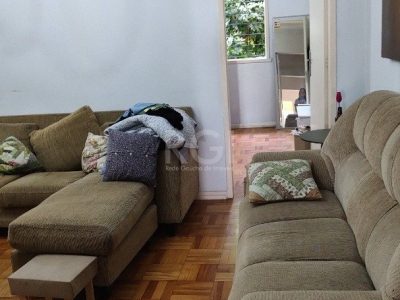 Casa à venda com 90m², 2 quartos, 5 vagas no bairro Santa Tereza em Porto Alegre - Foto 9