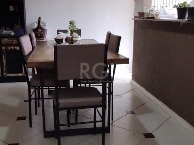 Casa à venda com 90m², 2 quartos, 5 vagas no bairro Santa Tereza em Porto Alegre - Foto 17