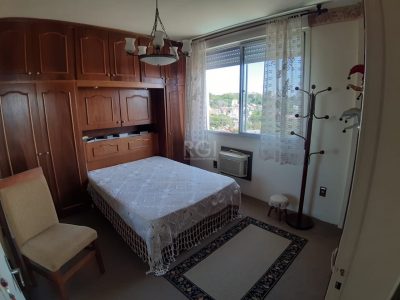 Apartamento à venda com 105m², 3 quartos, 1 suíte, 1 vaga no bairro Medianeira em Porto Alegre - Foto 6