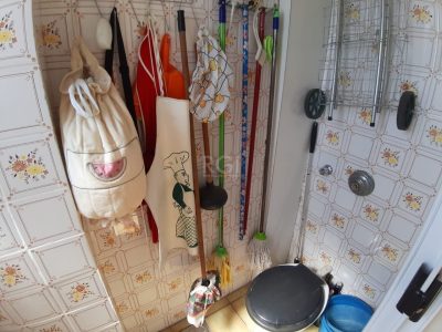 Apartamento à venda com 105m², 3 quartos, 1 suíte, 1 vaga no bairro Medianeira em Porto Alegre - Foto 24