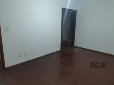 Casa à venda com 250m², 4 quartos, 2 suítes, 4 vagas no bairro Cristo Redentor em Porto Alegre - Foto 7