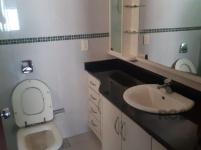 Casa à venda com 250m², 4 quartos, 2 suítes, 4 vagas no bairro Cristo Redentor em Porto Alegre - Foto 11