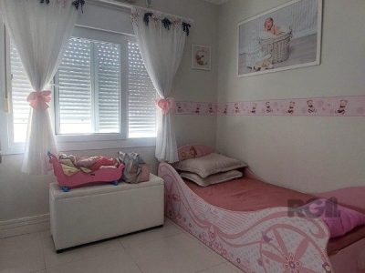 Casa à venda com 116m², 3 quartos, 1 suíte, 2 vagas no bairro Ipanema em Porto Alegre - Foto 31