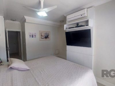 Casa à venda com 116m², 3 quartos, 1 suíte, 2 vagas no bairro Ipanema em Porto Alegre - Foto 37