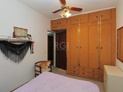 Apartamento à venda com 84m², 2 quartos, 1 suíte, 1 vaga no bairro Moinhos de Vento em Porto Alegre - Foto 13