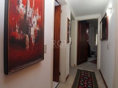 Apartamento à venda com 84m², 2 quartos, 1 suíte, 1 vaga no bairro Moinhos de Vento em Porto Alegre - Foto 19