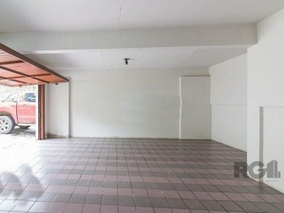 Casa à venda com 540m², 5 quartos, 4 suítes, 4 vagas no bairro Três Figueiras em Porto Alegre - Foto 29