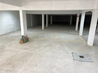 Apartamento à venda com 86m², 2 quartos, 1 suíte, 2 vagas no bairro Petrópolis em Porto Alegre - Foto 2