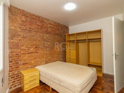 Apartamento à venda com 76m², 2 quartos no bairro Petrópolis em Porto Alegre - Foto 4