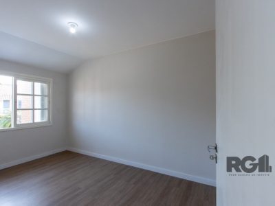 Casa Condominio à venda com 221m², 4 quartos, 1 suíte, 3 vagas no bairro Ipanema em Porto Alegre - Foto 22