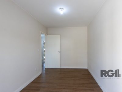 Casa Condominio à venda com 221m², 4 quartos, 1 suíte, 3 vagas no bairro Ipanema em Porto Alegre - Foto 30