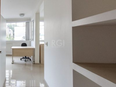 Conjunto/Sala à venda com 42m², 1 vaga no bairro Praia de Belas em Porto Alegre - Foto 10