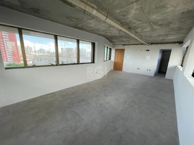 Conjunto/Sala à venda com 41m² no bairro Santana em Porto Alegre - Foto 10