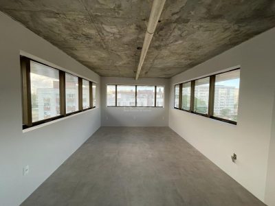 Conjunto/Sala à venda com 41m² no bairro Santana em Porto Alegre - Foto 9