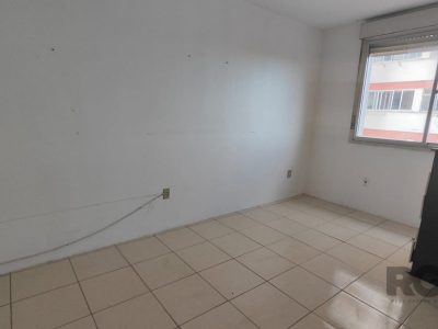 Apartamento à venda com 61m², 2 quartos, 1 vaga no bairro Cristal em Porto Alegre - Foto 3