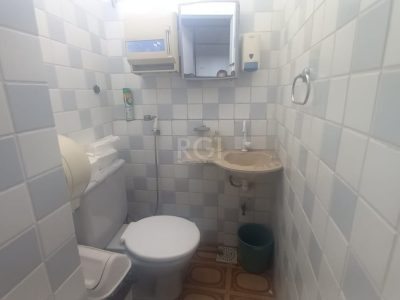 Conjunto/Sala à venda com 144m² no bairro Centro Histórico em Porto Alegre - Foto 13