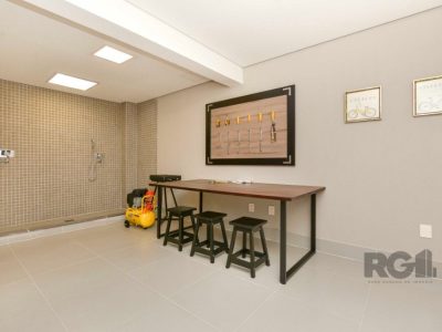 Apartamento à venda com 128m², 3 quartos, 1 suíte, 2 vagas no bairro Cidade Baixa em Porto Alegre - Foto 18