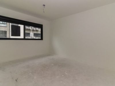 Apartamento à venda com 101m², 3 quartos, 1 suíte, 2 vagas no bairro Menino Deus em Porto Alegre - Foto 13