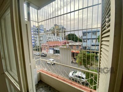 Apartamento à venda com 87m², 2 quartos no bairro Santana em Porto Alegre - Foto 4