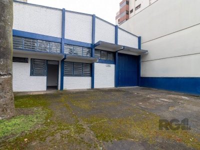 Depósito/Pavilhão à venda com 300m² no bairro Petrópolis em Porto Alegre - Foto 13