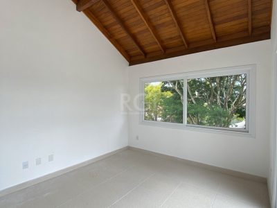 Casa Condominio à venda com 195m², 3 quartos, 1 suíte, 2 vagas no bairro Tristeza em Porto Alegre - Foto 11