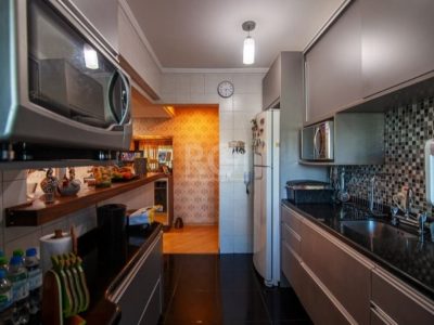 Apartamento à venda com 85m², 2 quartos, 1 suíte, 2 vagas no bairro São Geraldo em Porto Alegre - Foto 16