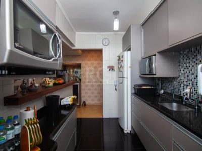 Apartamento à venda com 85m², 2 quartos, 1 suíte, 2 vagas no bairro São Geraldo em Porto Alegre - Foto 17