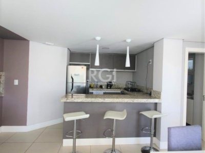 Apartamento à venda com 73m², 3 quartos, 1 suíte, 1 vaga no bairro Medianeira em Porto Alegre - Foto 26