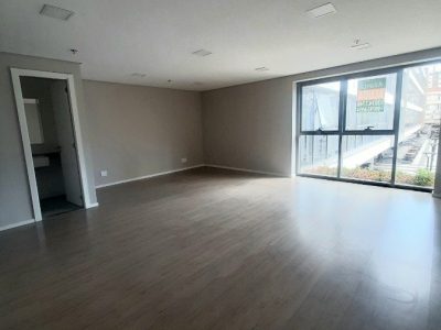 Conjunto/Sala à venda com 36m² no bairro Cidade Baixa em Porto Alegre - Foto 4