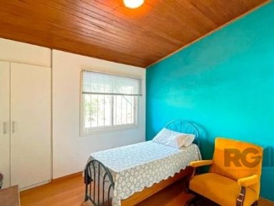 Casa à venda com 350m², 3 suítes, 4 vagas no bairro Ipanema em Porto Alegre - Foto 38