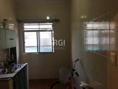 Apartamento à venda com 79m², 3 quartos no bairro Azenha em Porto Alegre - Foto 6