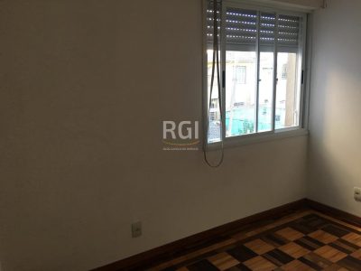 Apartamento à venda com 79m², 3 quartos no bairro Azenha em Porto Alegre - Foto 9