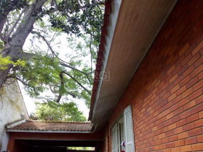 Casa à venda com 178m², 4 quartos, 1 vaga no bairro Chácara das Pedras em Porto Alegre - Foto 5