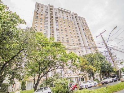 Apartamento à venda com 62m², 2 quartos, 1 suíte, 1 vaga no bairro Vila Ipiranga em Porto Alegre - Foto 3