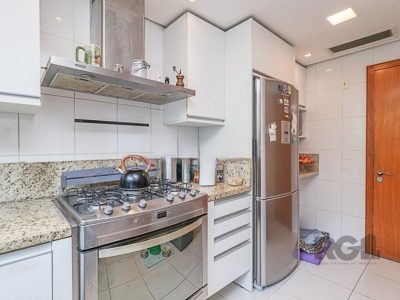 Apartamento à venda com 189m², 3 quartos, 3 suítes, 2 vagas no bairro Rio Branco em Porto Alegre - Foto 7