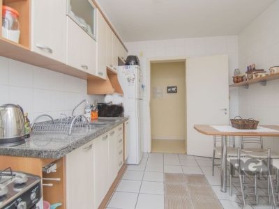 Apartamento à venda com 110m², 3 quartos, 1 suíte, 2 vagas no bairro Auxiliadora em Porto Alegre - Foto 12