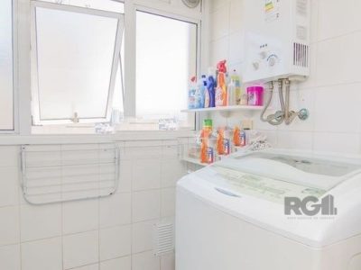 Apartamento à venda com 110m², 3 quartos, 1 suíte, 2 vagas no bairro Auxiliadora em Porto Alegre - Foto 14