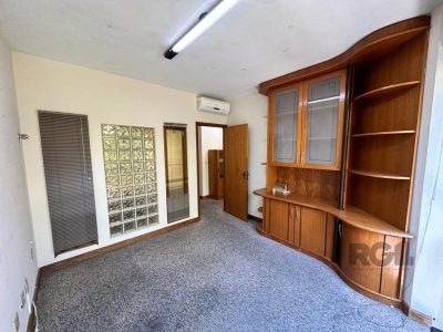 Conjunto/Sala à venda com 67m², 1 vaga no bairro Petrópolis em Porto Alegre - Foto 3