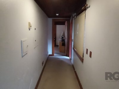 Casa à venda com 477m², 3 quartos, 2 suítes, 3 vagas no bairro Boa Vista em Porto Alegre - Foto 45