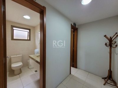 Apartamento à venda com 121m², 3 quartos, 1 suíte, 1 vaga no bairro Higienópolis em Porto Alegre - Foto 55