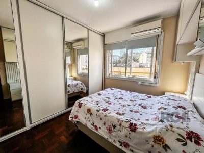 Apartamento à venda com 74m², 2 quartos, 1 vaga no bairro Centro Histórico em Porto Alegre - Foto 15