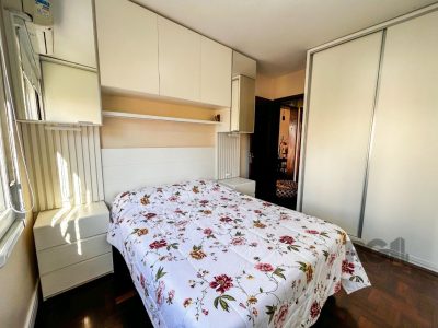 Apartamento à venda com 74m², 2 quartos, 1 vaga no bairro Centro Histórico em Porto Alegre - Foto 14