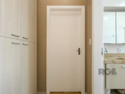 Apartamento à venda com 47m², 1 quarto no bairro Moinhos de Vento em Porto Alegre - Foto 3