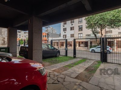 Cobertura à venda com 122m², 2 quartos, 2 vagas no bairro Santana em Porto Alegre - Foto 47