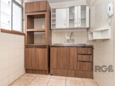 Apartamento à venda com 54m², 2 quartos no bairro Centro em Porto Alegre - Foto 16