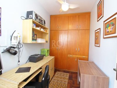 Apartamento à venda com 98m², 3 quartos no bairro Passo d'Areia em Porto Alegre - Foto 9