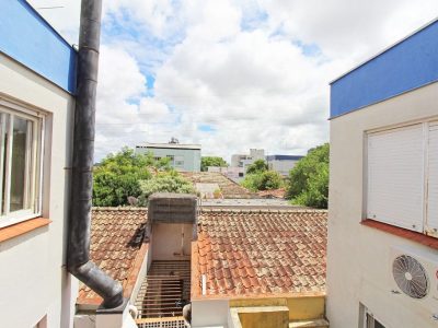 Apartamento à venda com 98m², 3 quartos no bairro Passo d'Areia em Porto Alegre - Foto 10